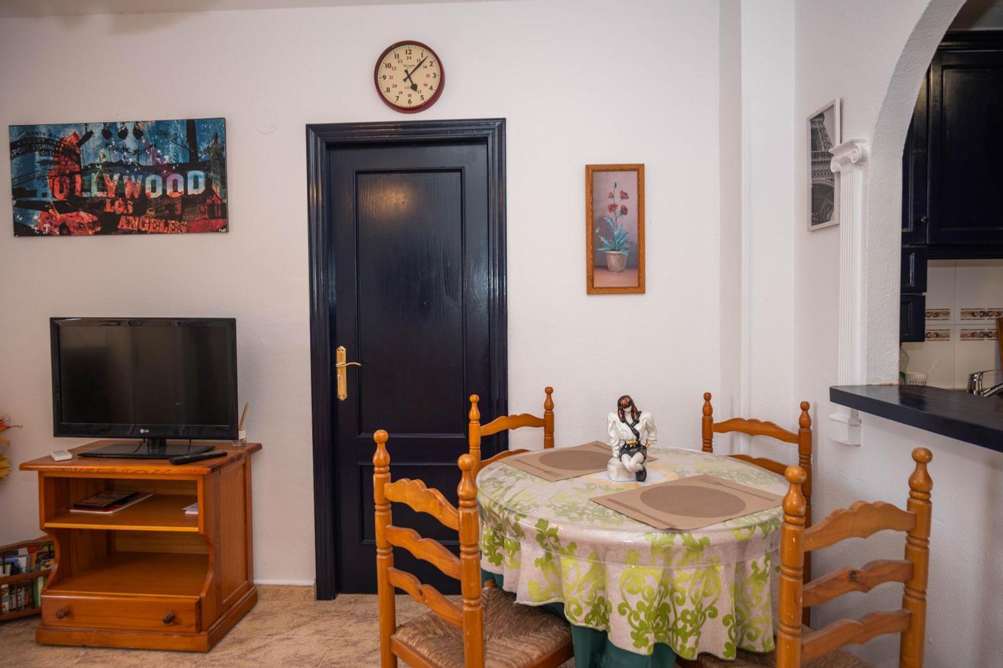 Apartamento Vacaciones Sol Y Playa Torrevieja Exterior foto
