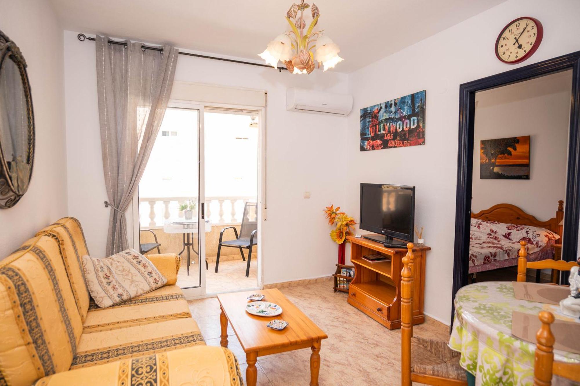 Apartamento Vacaciones Sol Y Playa Torrevieja Exterior foto
