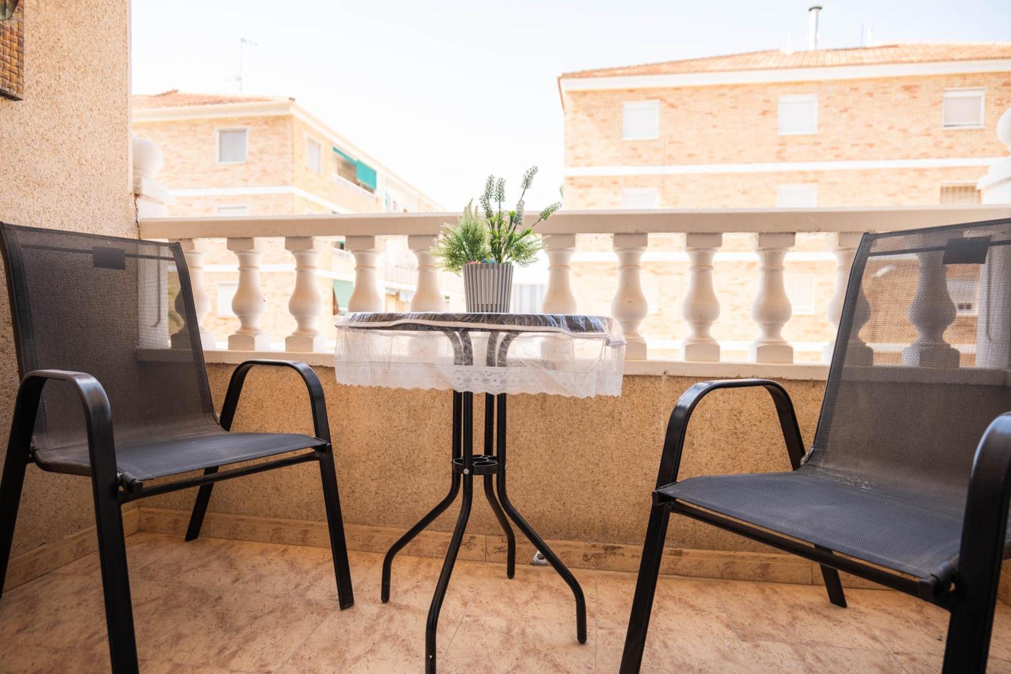 Apartamento Vacaciones Sol Y Playa Torrevieja Exterior foto